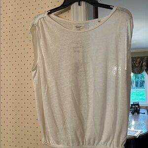 Max studio Women's white Sleeveless Top with ribbed bottom.